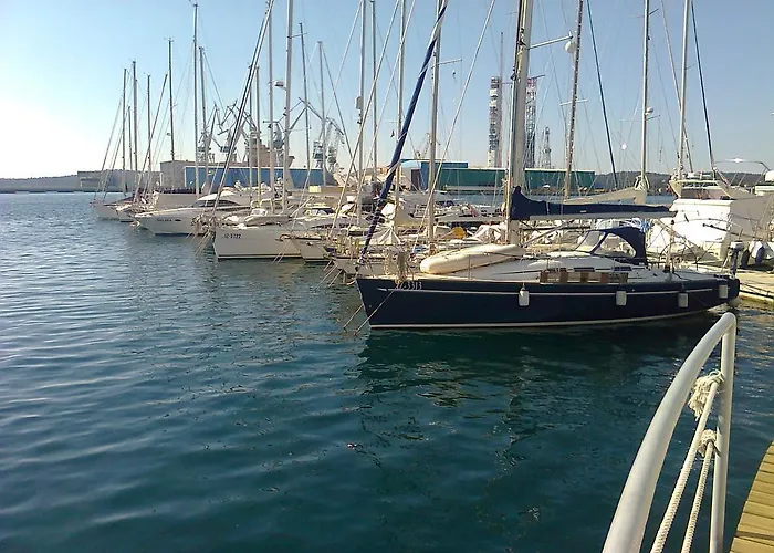 For Holidays In * 풀라