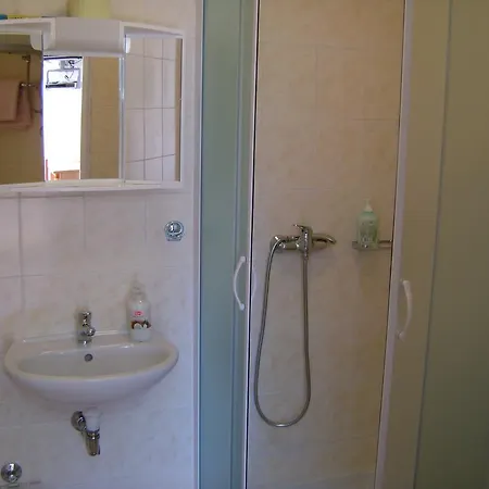 For Holidays In Póla